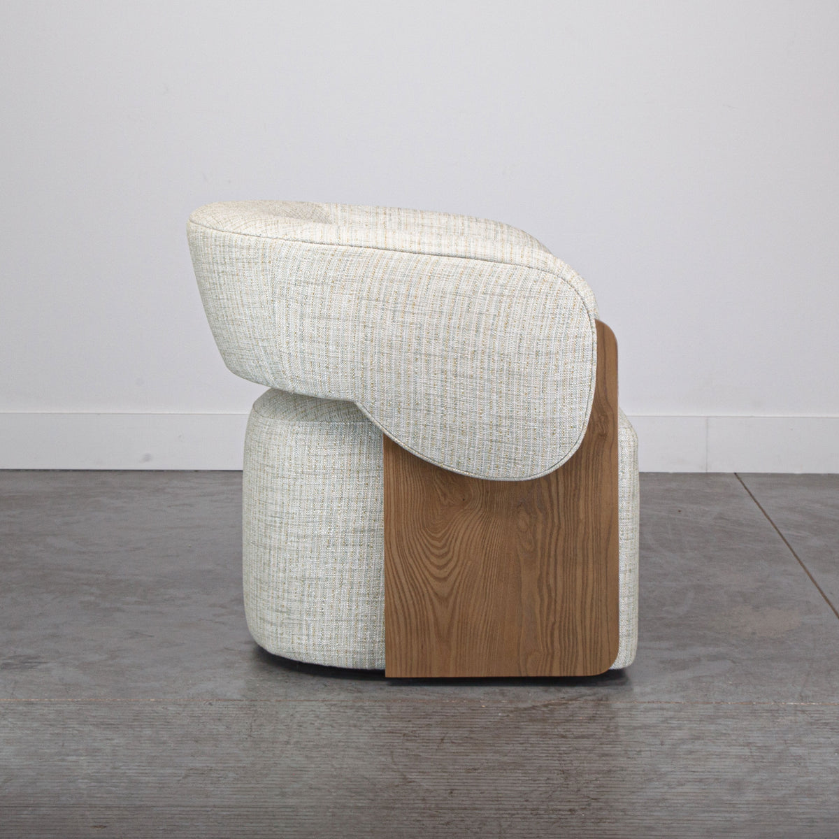 LIVINGSTON WOOD SWIVEL CHAIR