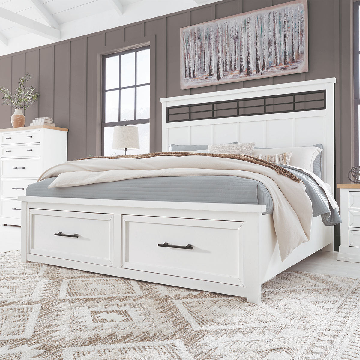 Ashbryn Storage Bed